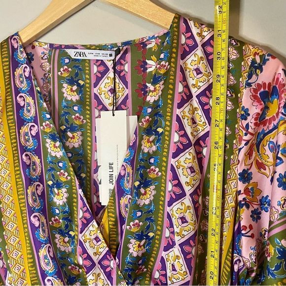 NWT Zara Patterned Silky Faux Wrap Long Sleeve Blouse New Size Medium - Picture 10 of 16